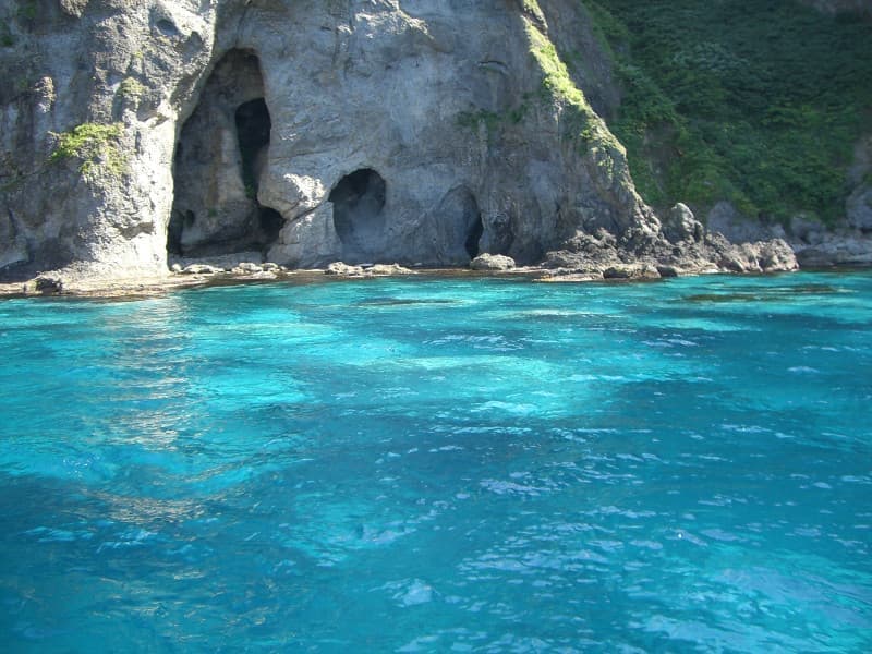 積丹ブルーの海