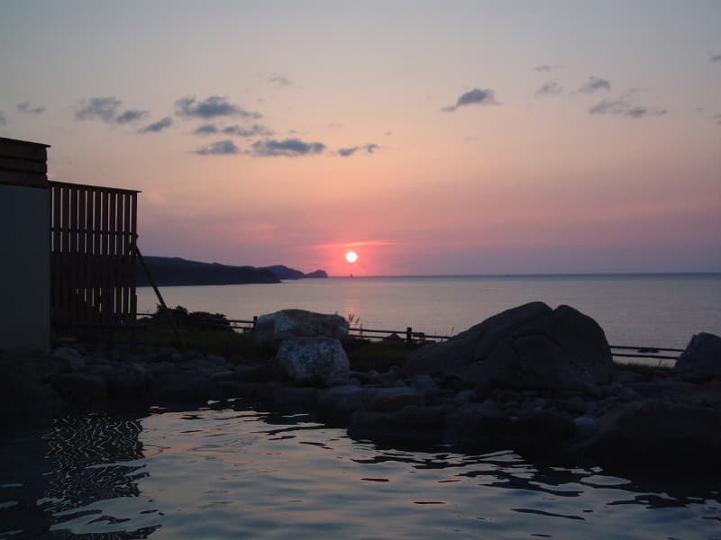 露天風呂からの夕日