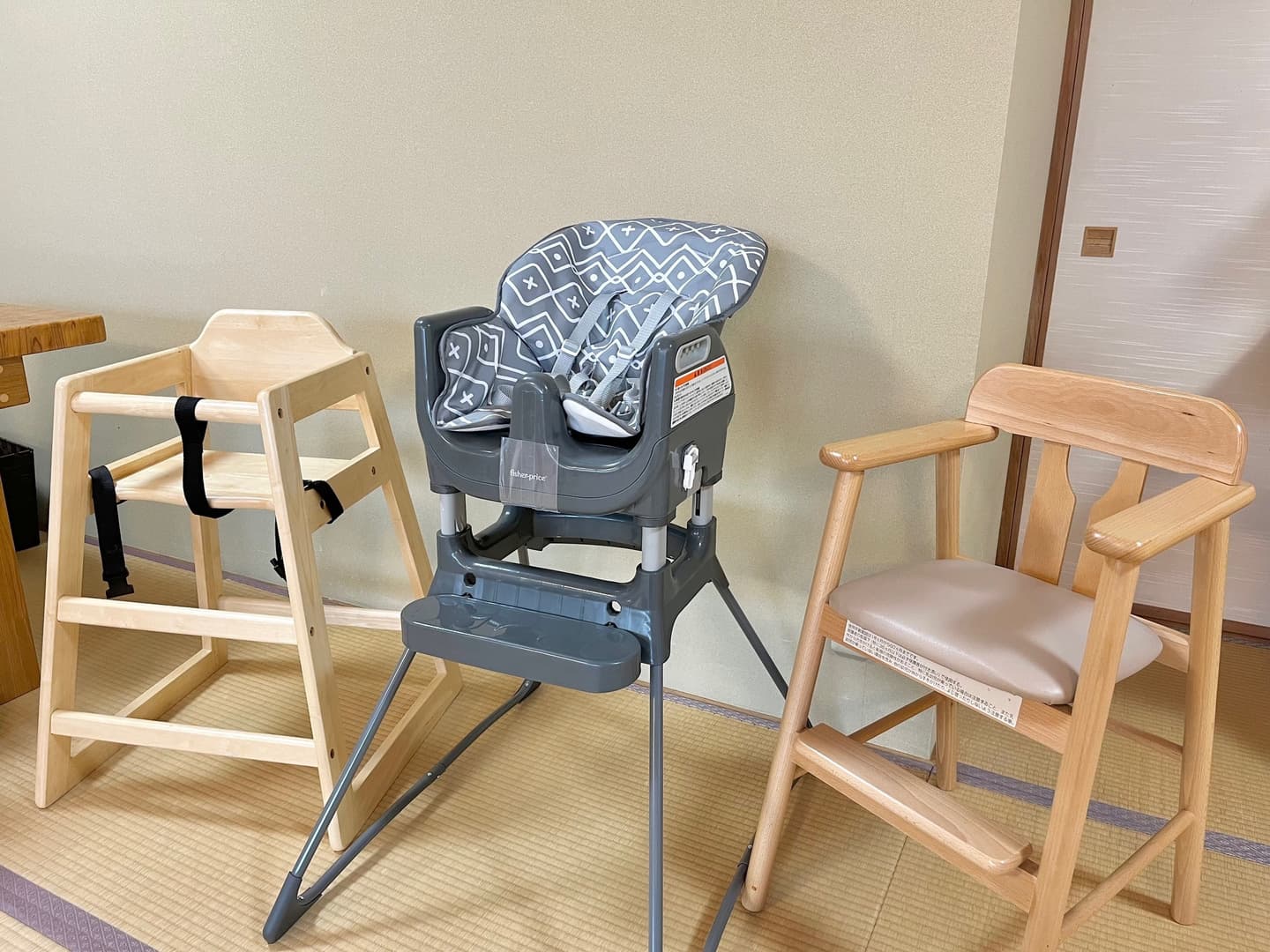 お子様用ハイチェア